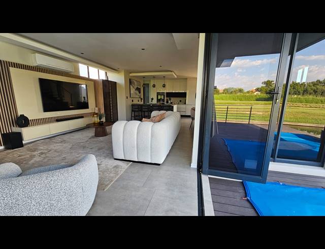 3 BEDROOM FREESTANDING FOR SALE IN THE ISLANDS ESTATES